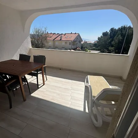 Kartec Apartment *